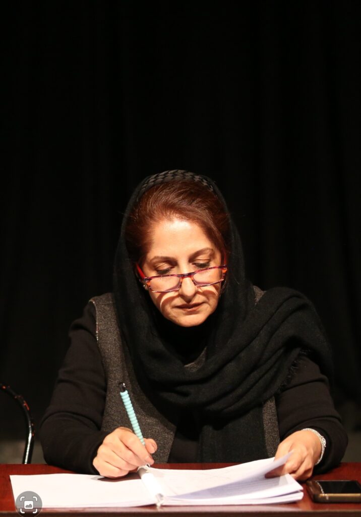 سپیده مستوفی پور